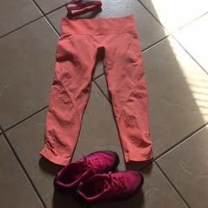 Lululemon athletic orange pastel color size 8 nice